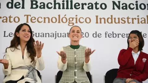 ¡Impacto Viral! Claudia Sheinbaum Causa Furor en TikTok al Sumarse al Reto 'Six Seven' Durante Evento en Guanajuato
